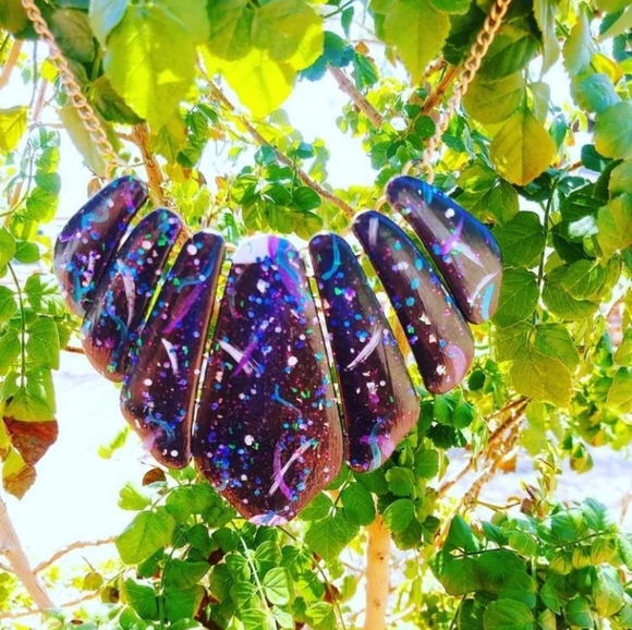 Necklace - Picture 1 of 1